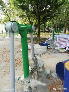 永安龟山公园健身运动器材更新了,以绿色和浅灰色为主 市民