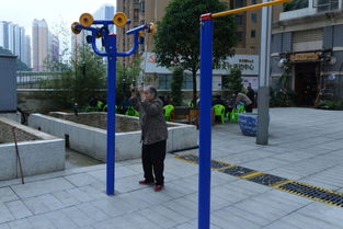 新增570件健身器材，花果园居民家门口变身“运动中心”