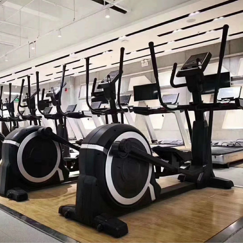 商用健身器材新选择 椭圆机与健身单车的专业解析